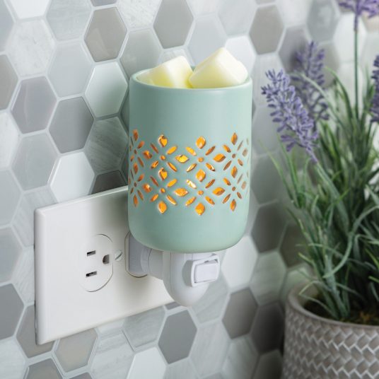 Fragrance Warmer, Plug in, Soft Mint